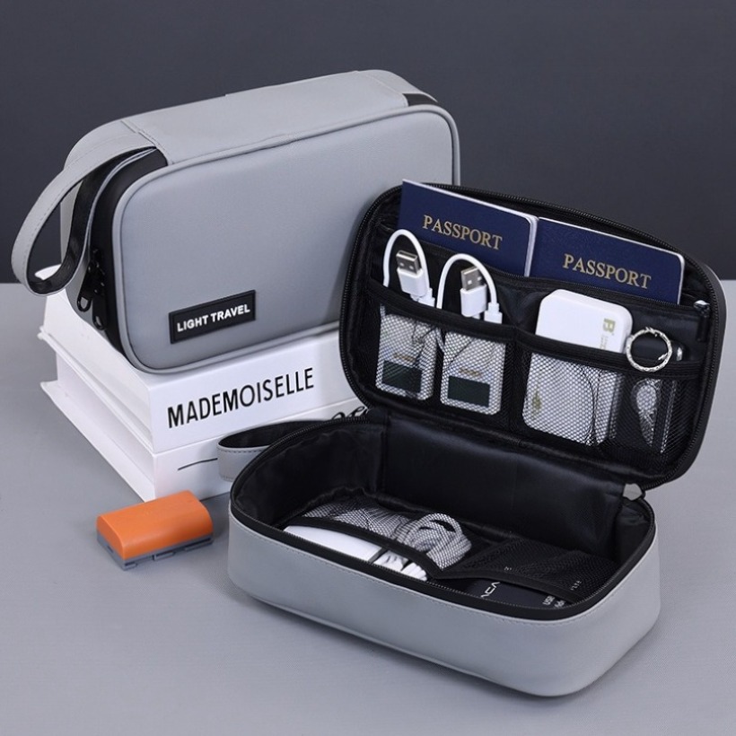 Travel Accessories Organizer - حقيبة تخزين رقمية خفيفة الوزن محمولة