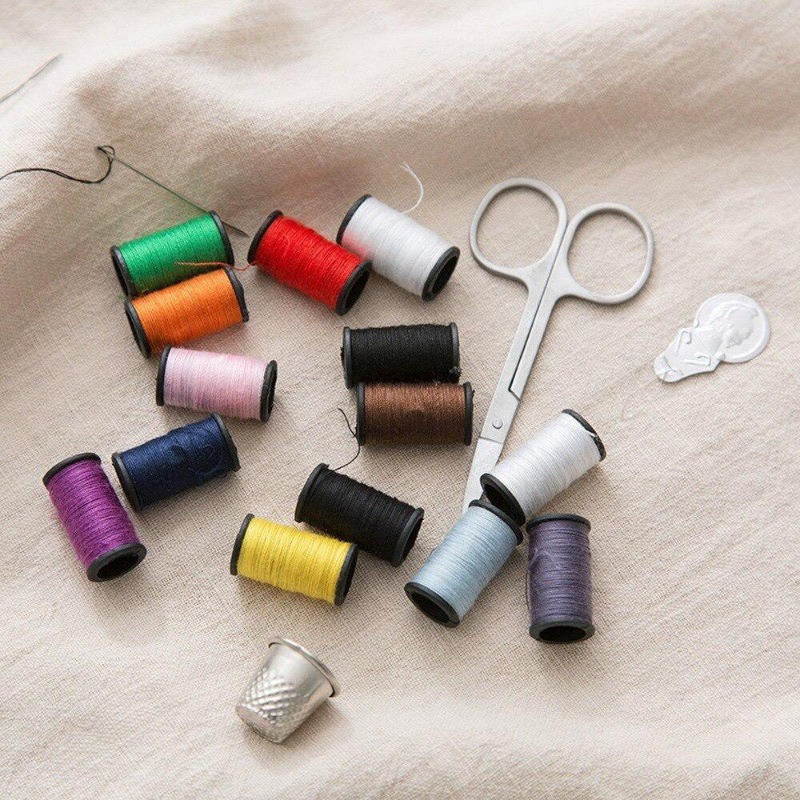 مجموعة خياطة محمولة للسفر والم - مراجعة Travel Accessories Kit For Women وسعره