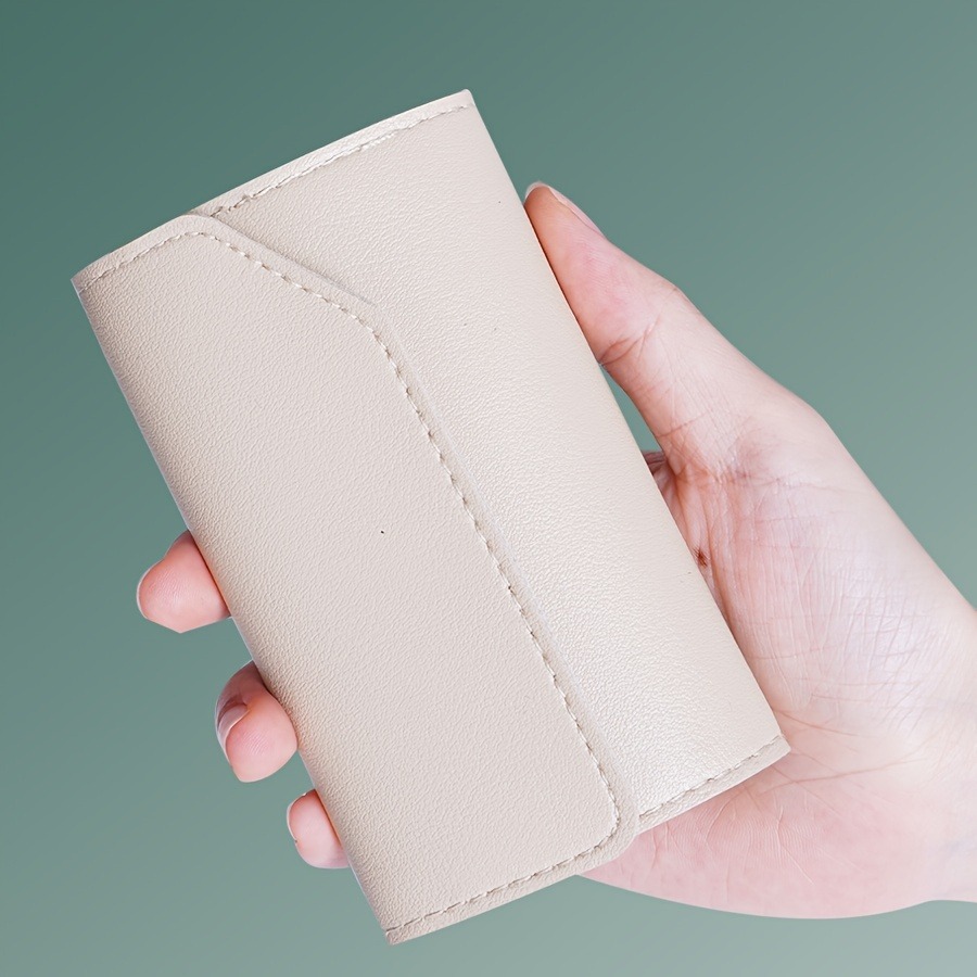 مجموعة مانيكير للرجال أدوات ال - مراجعة Travel Accessories Kit For Men وسعره