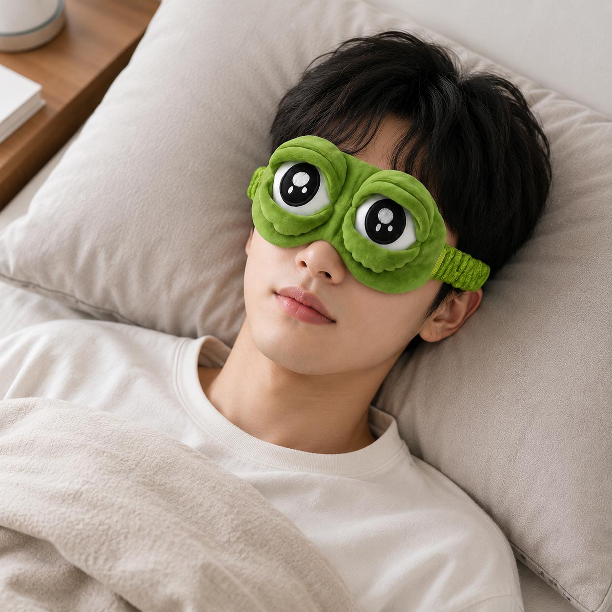 قناع نوم ثلاثي الأبعاد على شكل - مراجعة Travel Accessories Eye Mask وسعره